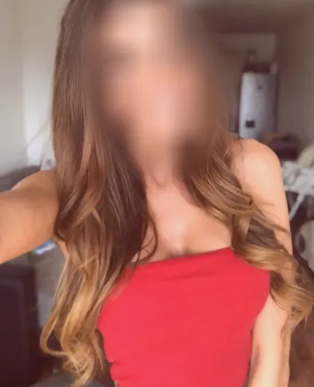 Antonia, 35