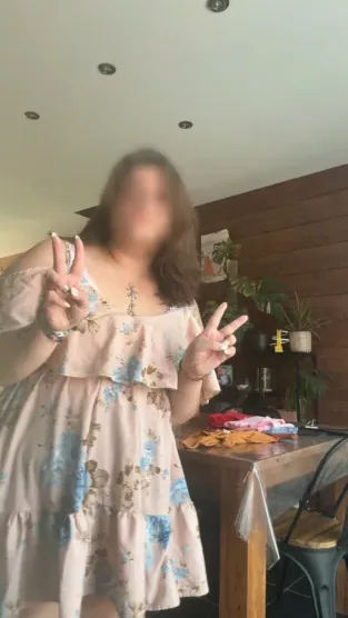 Kim, 23