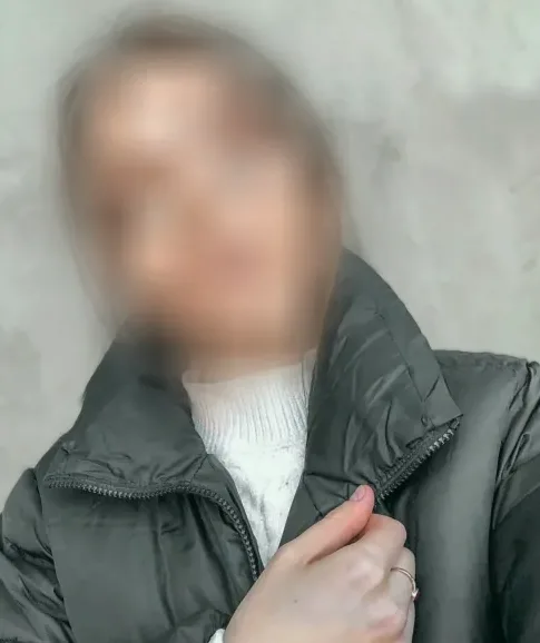 Mira, 23