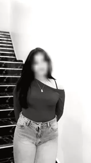 Neele, 18