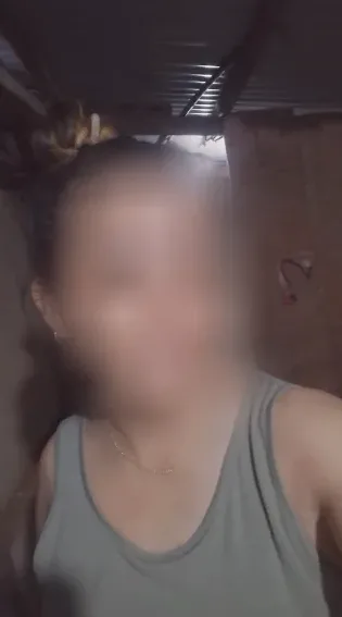 Selina, 40