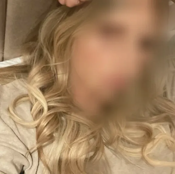 Theresa, 28